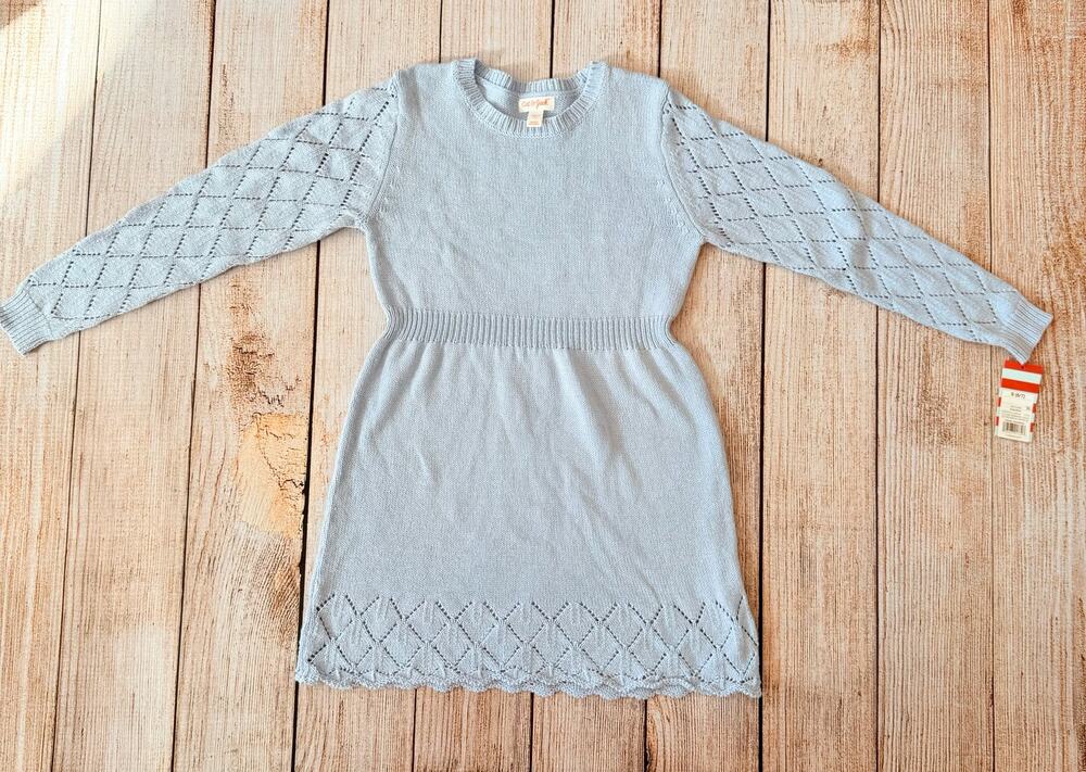 NWT Girls Small (6/7) CAT & JACK - Knit Sweater Dress
